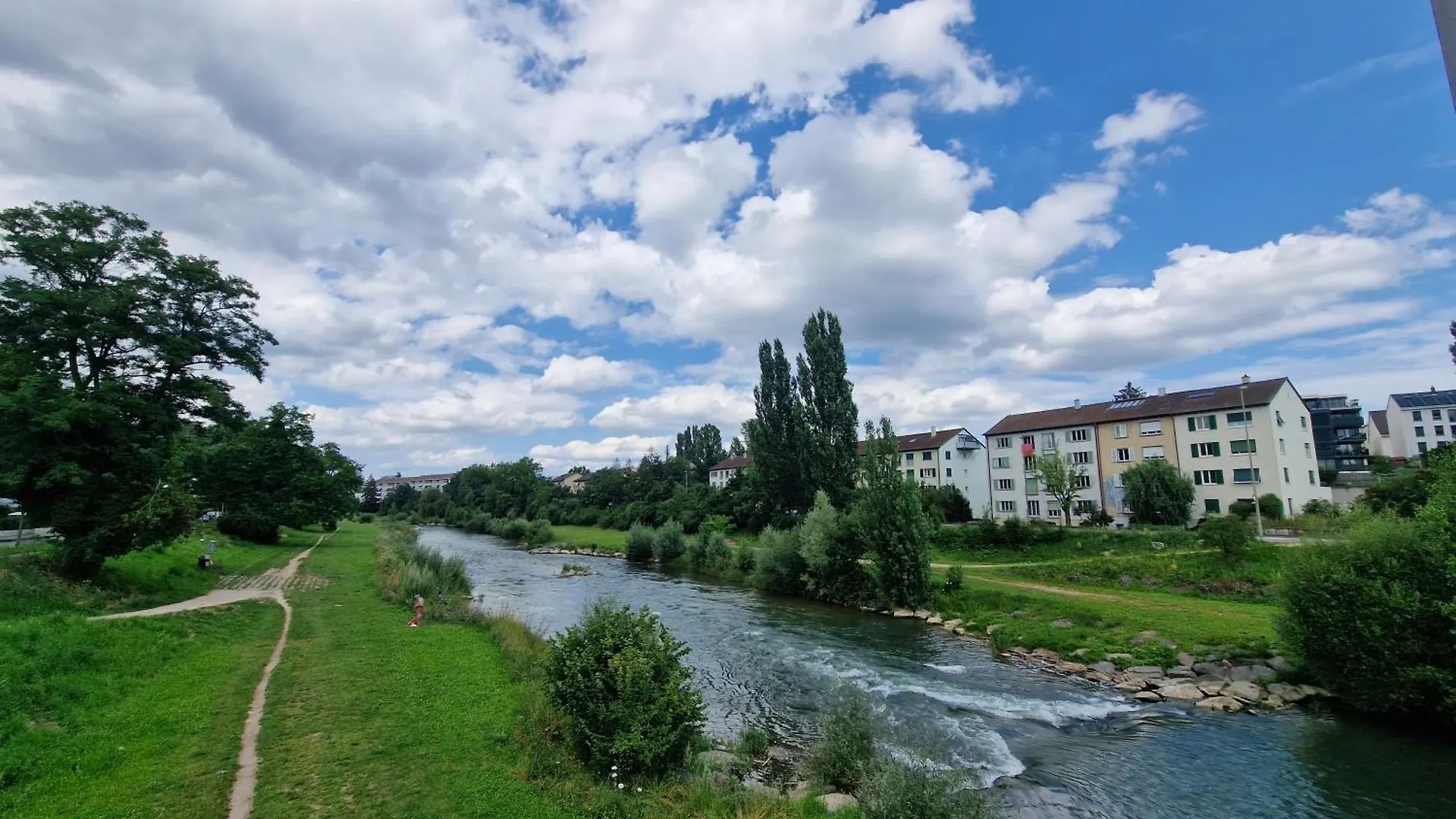 Homestay Doppelzimmer In Der Naehe Des Stadions Basel Switzerland